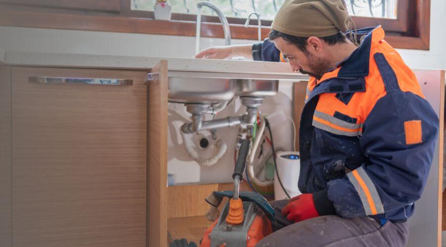 Professional water heater repair in Lucas, IA